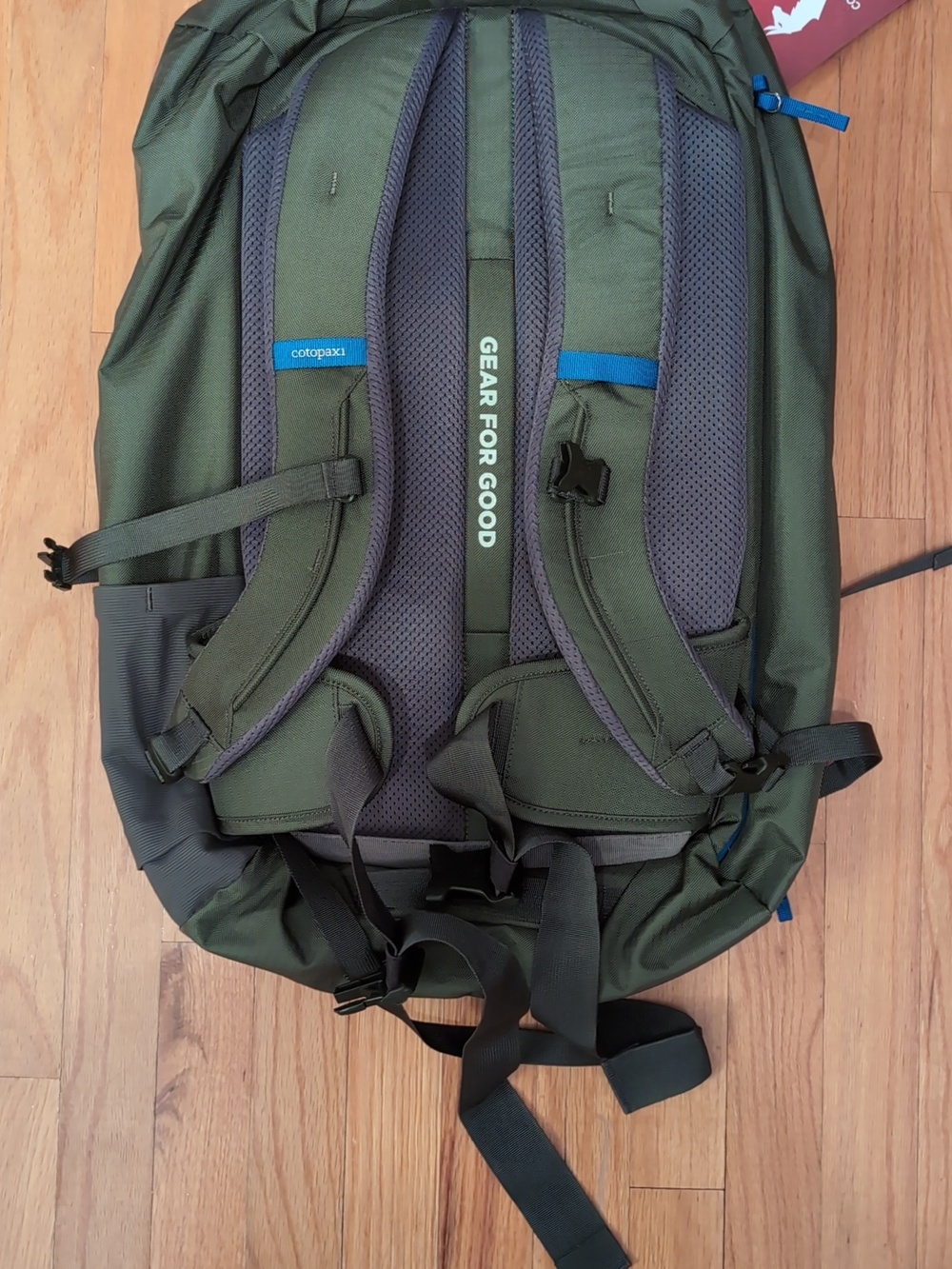 Cotopaxi Allpa 42L Travel Pack - Picture 4 of 5